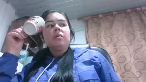 kitty_small69 online show from 04.18.26