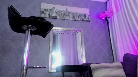 Snapshot of kitty_wichis chatting on 03.05.25 Kendall Saray online show from 03.05.25
