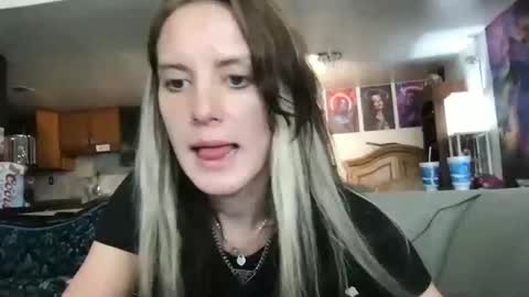 kittycatkendra online show from 03.08.25