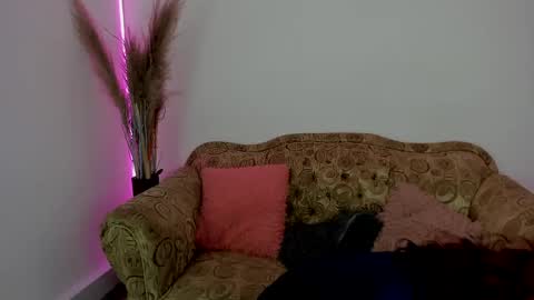 Snapshot of kittycute_cg chatting on 02.07.25 Jenn online show from 02.07.25