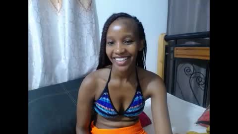 Snapshot of kittyfay_ chatting on 05.16.26 Fay online show from 05.16.26