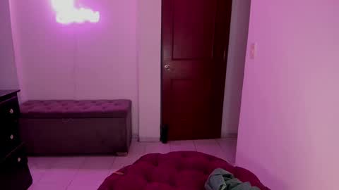 Sari bell online show from 02.13.25