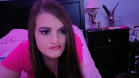 Snapshot of kittykat_1999 chatting on 02.21.26 kittykat 1999 online show from 02.21.26