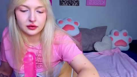 kittykendall online show from 05.05.26