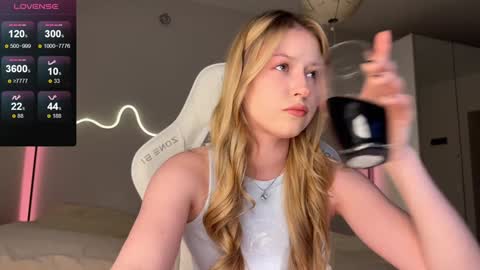 Monika online show from 03.14.26