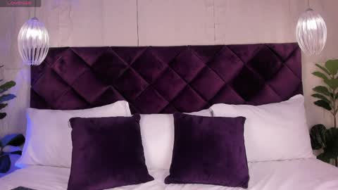 Snapshot of kittylyne_ chatting on 04.02.26 Kitty online show from 04.02.26