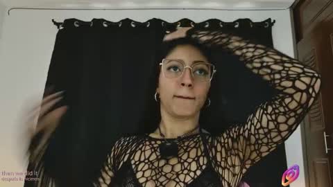 Snapshot of kittymyers_ chatting on 04.12.26 kittymyers_ online show from 04.12.26