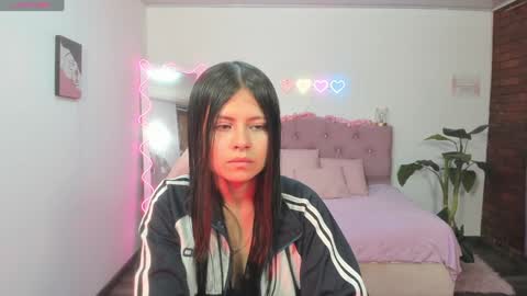 Kitty  online show from 12.31.24