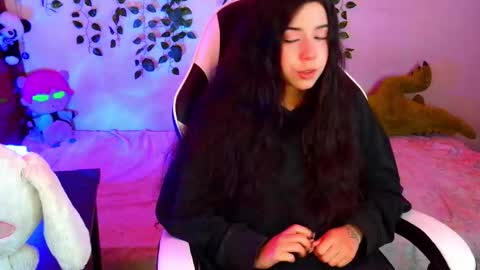 Kittyuwu  online show from 10.03.25