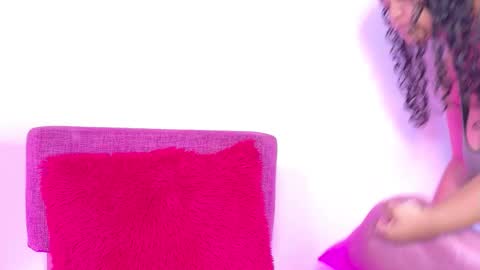 Kitty Hill online show from 01.19.26