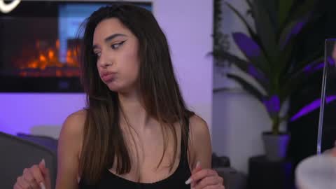 Erika online show from 01.23.25