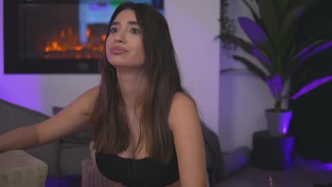 Erika online show from 01.25.25