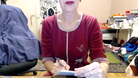 KiuminBerry online show from 01.04.25