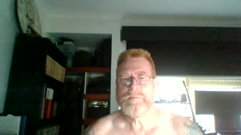 Snapshot of kiwi_boss61 chatting on 06.23.26 kiwi_boss61 online show from 06.23.26