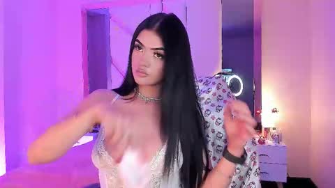 Snapshot of kiwi_lov23 chatting on 11.29.25 Kiwi online show from 11.29.25