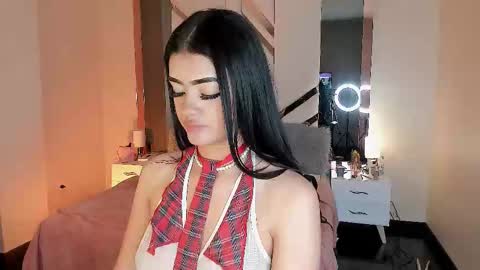 Snapshot of kiwi_lov23 chatting on 12.16.25 Kiwi online show from 12.16.25