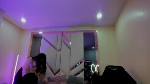 Snapshot of kiwi_lov23 chatting on 02.16.26 Kiwi online show from 02.16.26