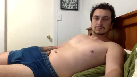 kiwiluke69 online show from 10.15.25