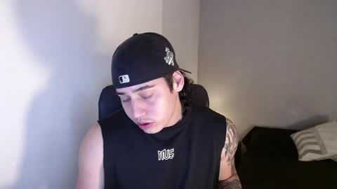 Snapshot of kiyo__ chatting on 04.19.26 kiyo__ online show from 04.19.26