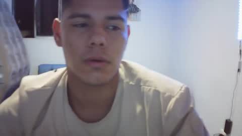 Snapshot of klars_mood chatting on 06.18.26 klars online show from 06.18.26
