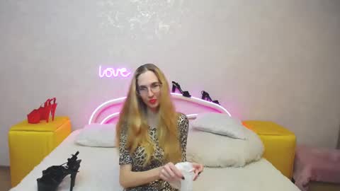 Klary online show from 03.05.25