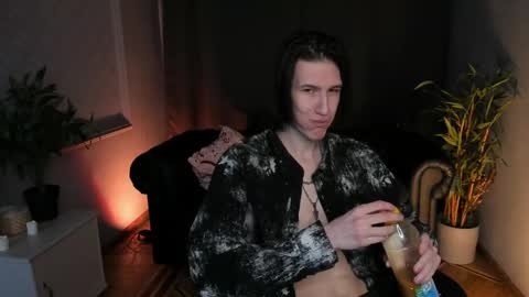 Snapshot of klaude_jam chatting on 04.24.26 Klaude Jam online show from 04.24.26