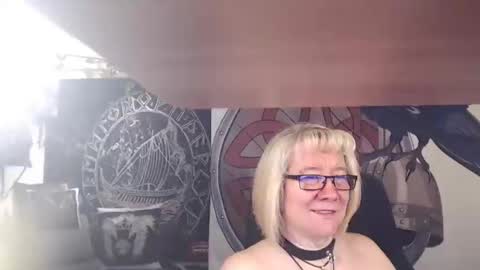 Michelle online show from 02.12.25