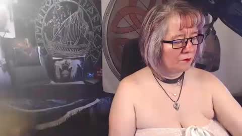 Snapshot of kleiner_teufel chatting on 03.04.26 Michelle online show from 03.04.26