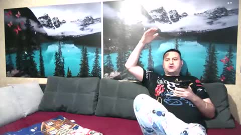 Kleosnow online show from 10.31.25