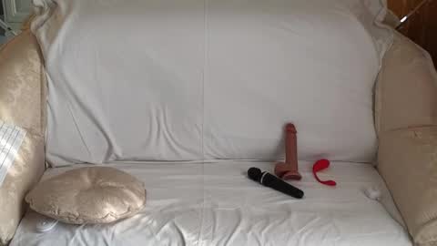 ALYONA online show from 02.25.25