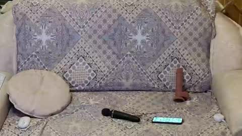 Snapshot of klitores chatting on 01.18.26 ALYONA online show from 01.18.26