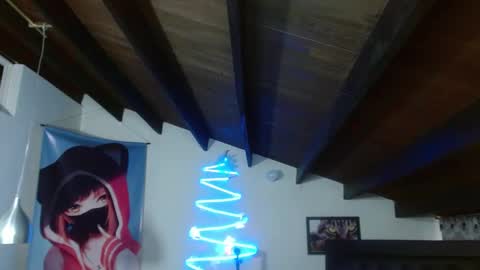 Snapshot of kloe_deker chatting on 12.30.24 Kloe deker online show from 12.30.24