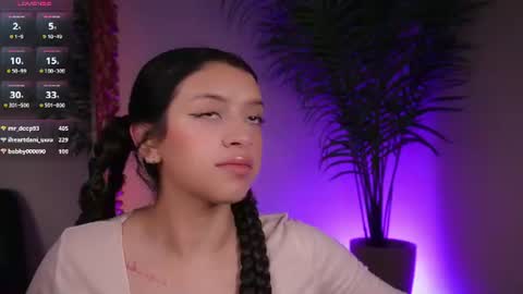 Snapshot of kloe_meow chatting on 06.18.26 Kloe online show from 06.18.26