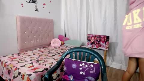 Valen online show from 11.29.25