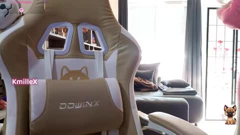 Snapshot of kmillex chatting on 02.27.26 KmilleX online show from 02.27.26