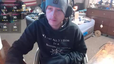 Snapshot of kneesdown321 chatting on 01.26.25 kneesdown321 online show from 01.26.25