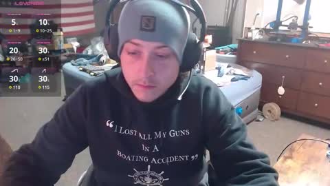 Snapshot of kneesdown321 chatting on 01.26.25 kneesdown321 online show from 01.26.25