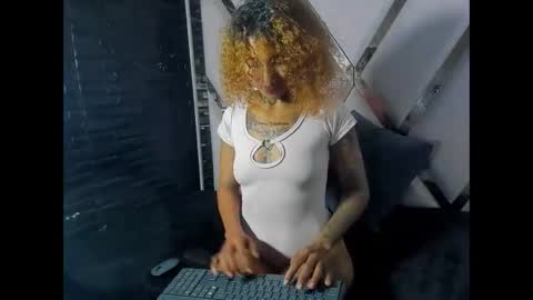 Snapshot of knela6669rs chatting on 02.14.26 Knela6669 online show from 02.14.26