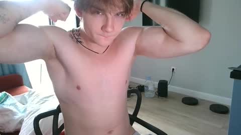 Snapshot of knotsiemens chatting on 02.13.26 Adam online show from 02.13.26