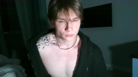 Snapshot of knotsiemens chatting on 03.04.26 Adam online show from 03.04.26