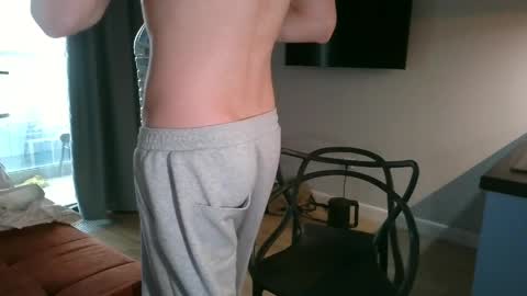 Adam online show from 04.04.26