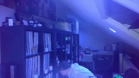 Snapshot of knowgood chatting on 02.01.25 KnowGood online show from 02.01.25