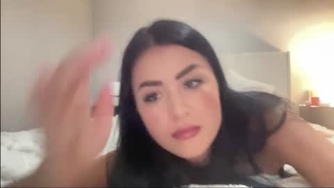 Snapshot of kobi_and_zeina chatting on 06.20.26 kobi_and_zeina online show from 06.20.26