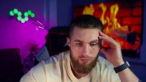 Snapshot of kochka25 chatting on 02.11.26 Sweet boy online show from 02.11.26