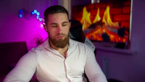 Snapshot of kochka25 chatting on 02.13.26 Sweet boy online show from 02.13.26