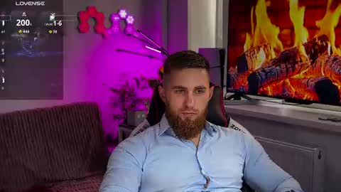 Snapshot of kochka25 chatting on 06.22.26 Sweet boy online show from 06.22.26