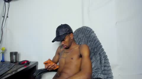 Snapshot of kofi_exotic_ chatting on 06.23.26 kofi online show from 06.23.26