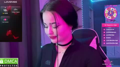 Mia online show from 01.05.25