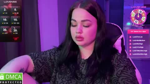 Mia online show from 02.22.25