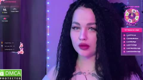 Mia online show from 03.08.25